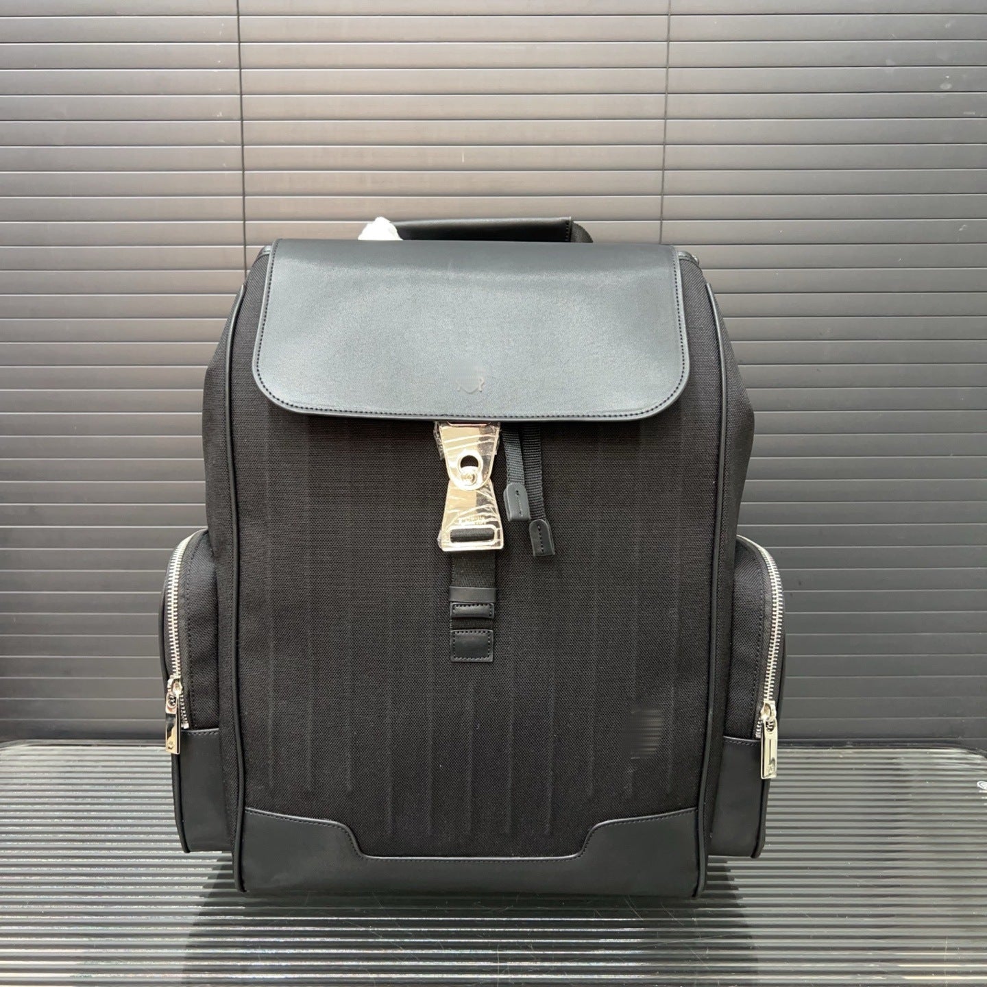 Rimnever Still Casual Sports Canvas Flap Backpack Backpack